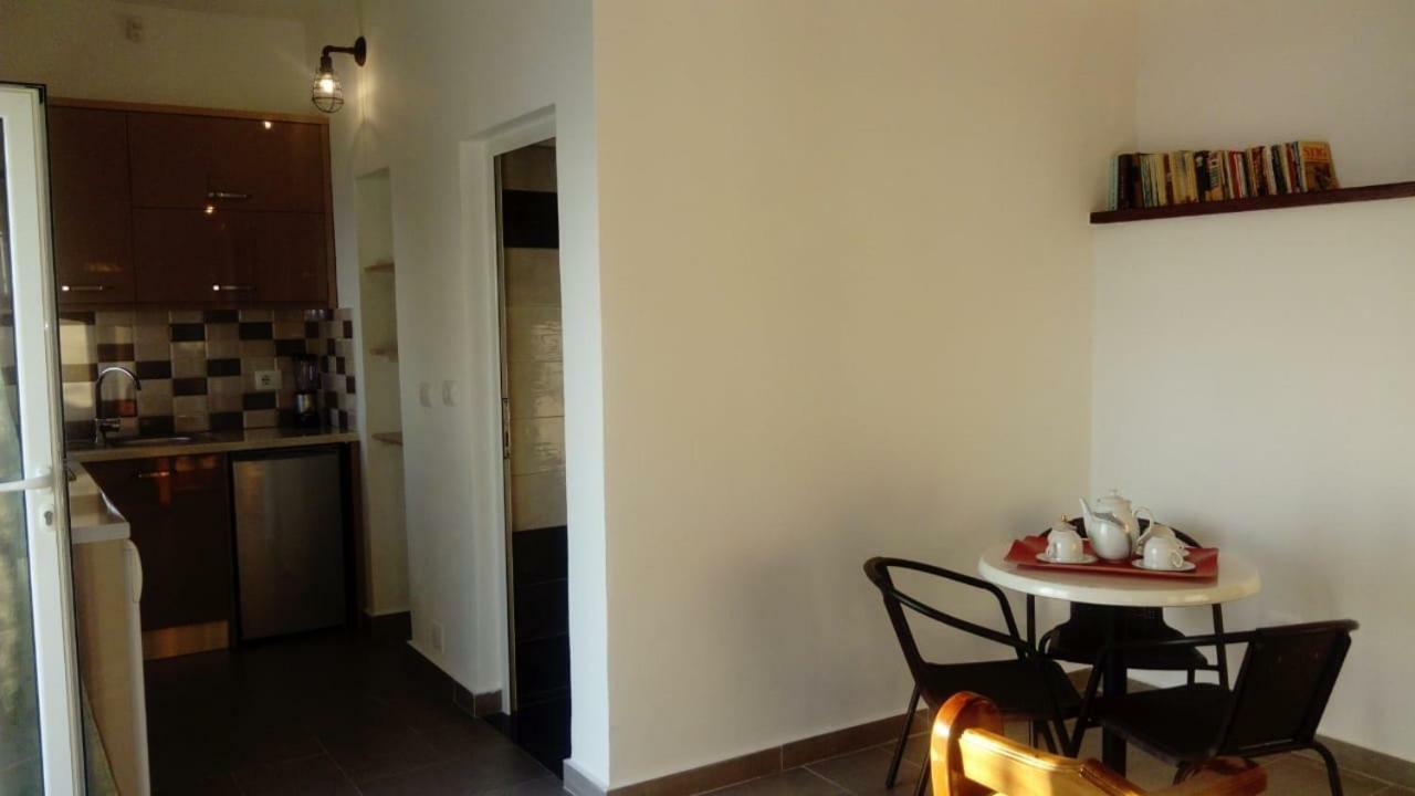 Valentina Rooms Qeparo Buitenkant foto
