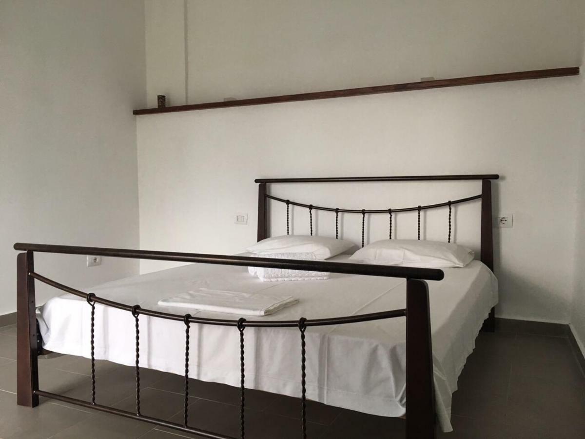 Valentina Rooms Qeparo Buitenkant foto