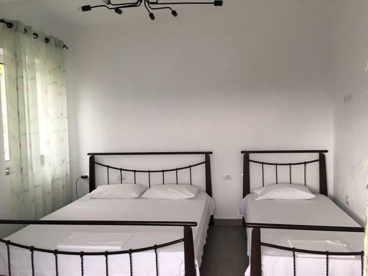 Valentina Rooms Qeparo Buitenkant foto